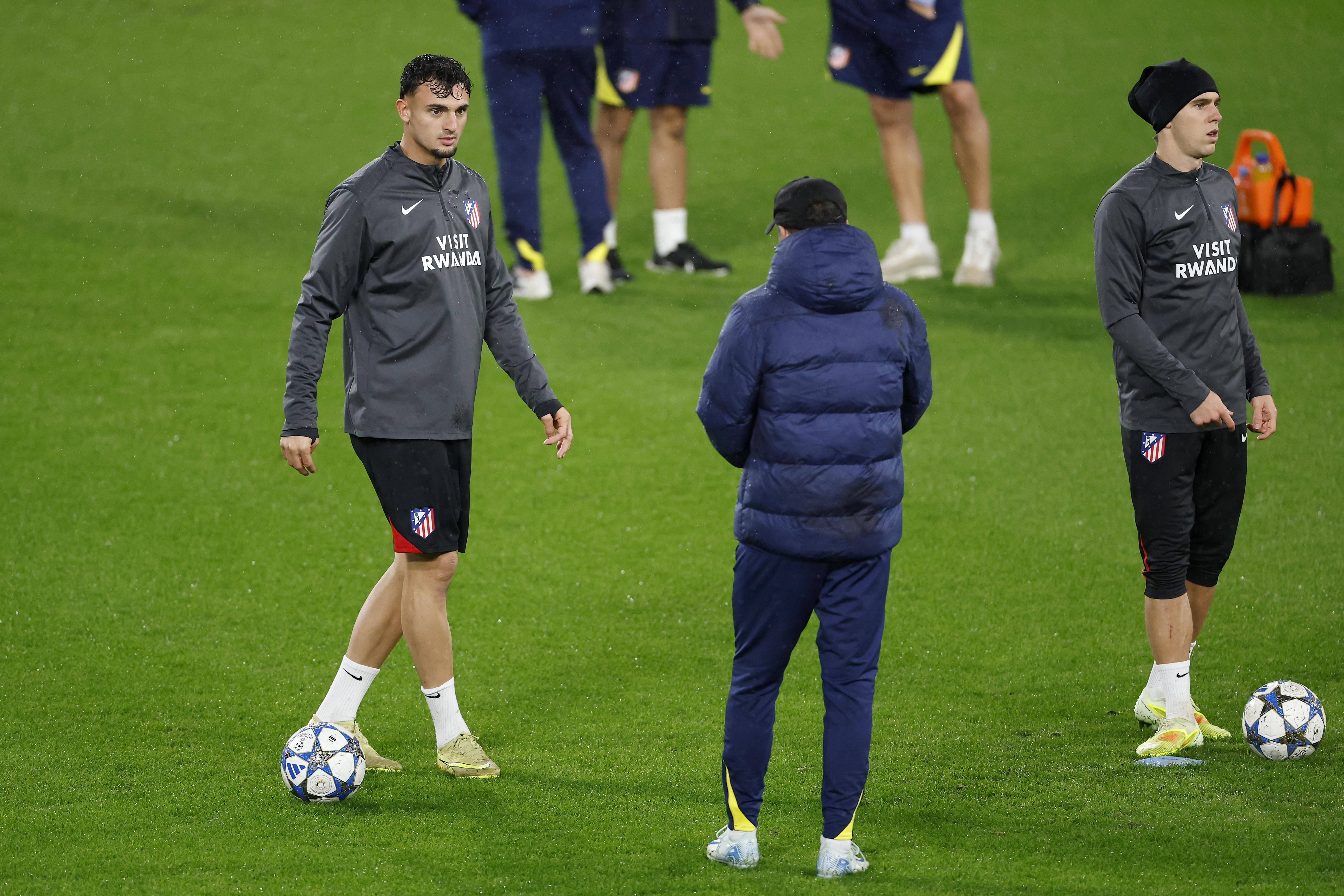 集结日马德里竞技备战欧篮联，强势反弹细节曝光，更衣室稳定，轮换策略成焦点的简单介绍