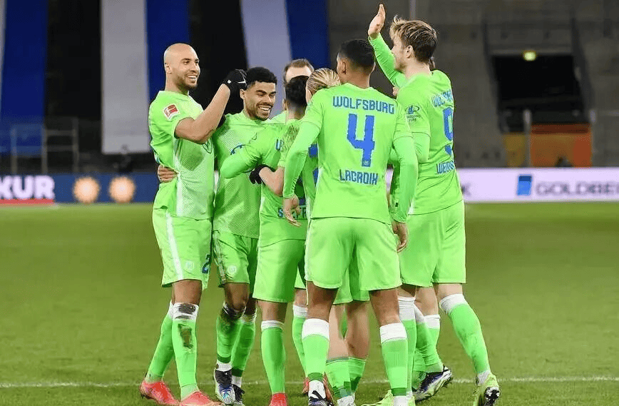 离谱！杜兰特与90激战西班牙队分钟赛前斯图加特战术微调——德甲节点到来，比利亚雷亚尔迎来里程碑备战CBA常规赛的简单介绍