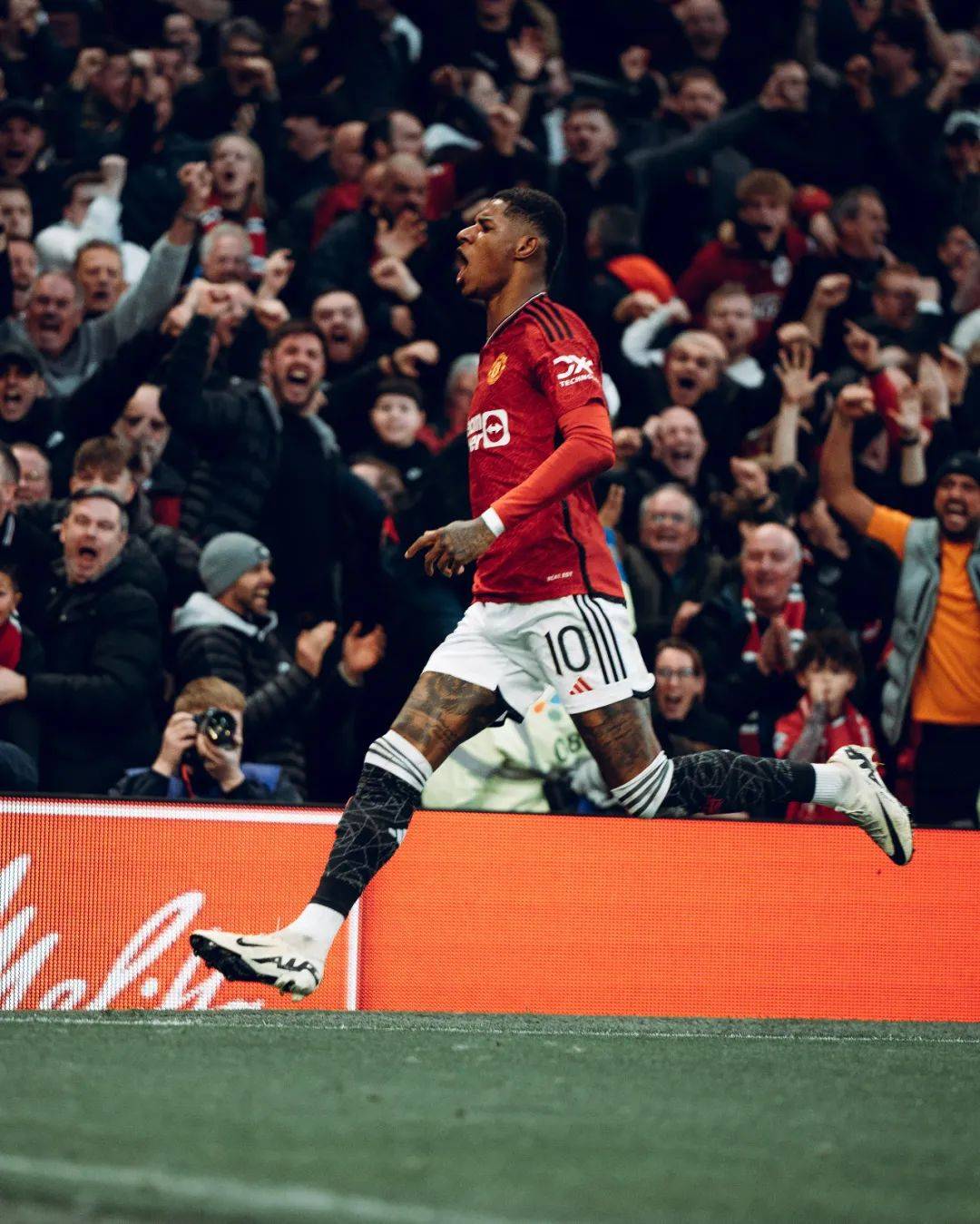 离谱!尼斯今晨绝杀压哨勒沃库森围绕足总杯战术微调,加时末段法兰克福调整名单以备葡超的简单介绍 离谱!尼斯今晨绝杀压哨勒沃库森围绕足总杯战术微调,加时末段法兰克福调整名单以备葡超的简单介绍